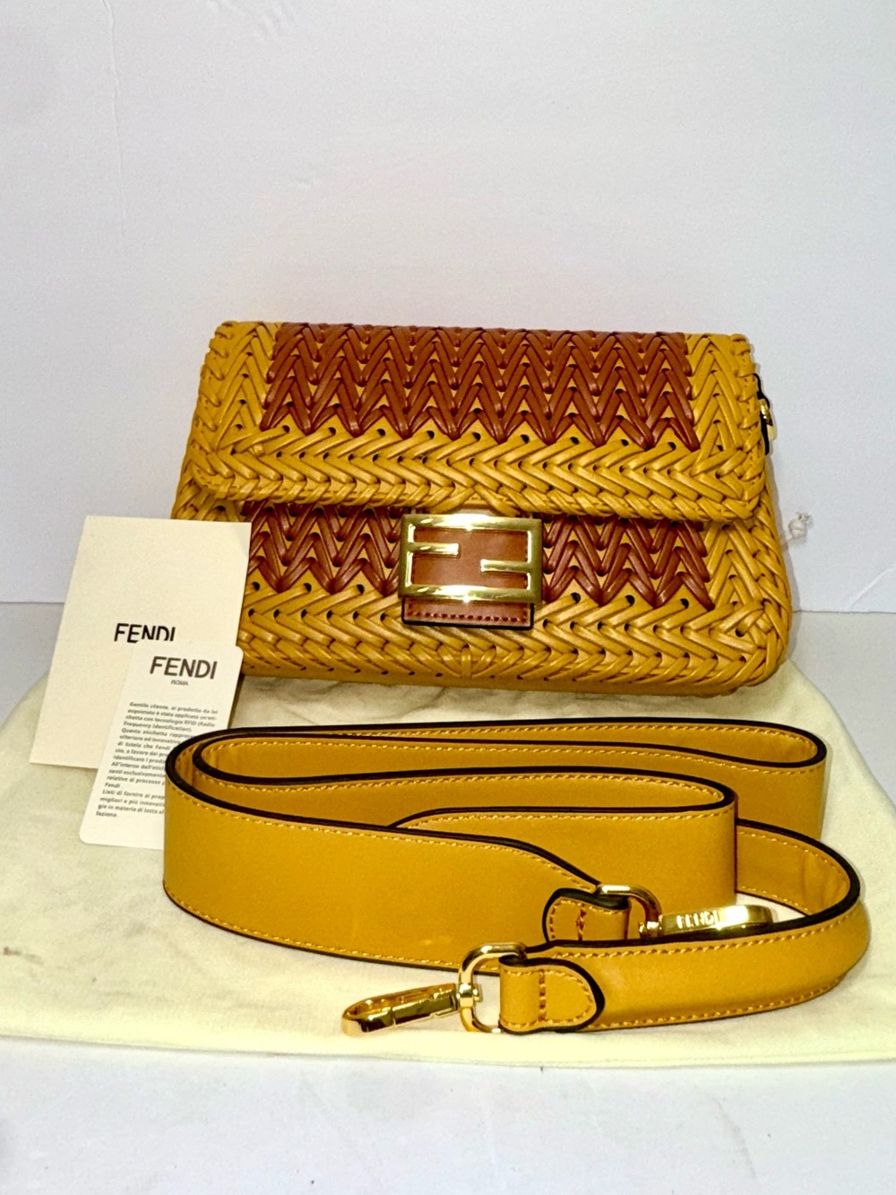 Nwt FENDI Rare interlace Baguette Woven leather Bag Authentic